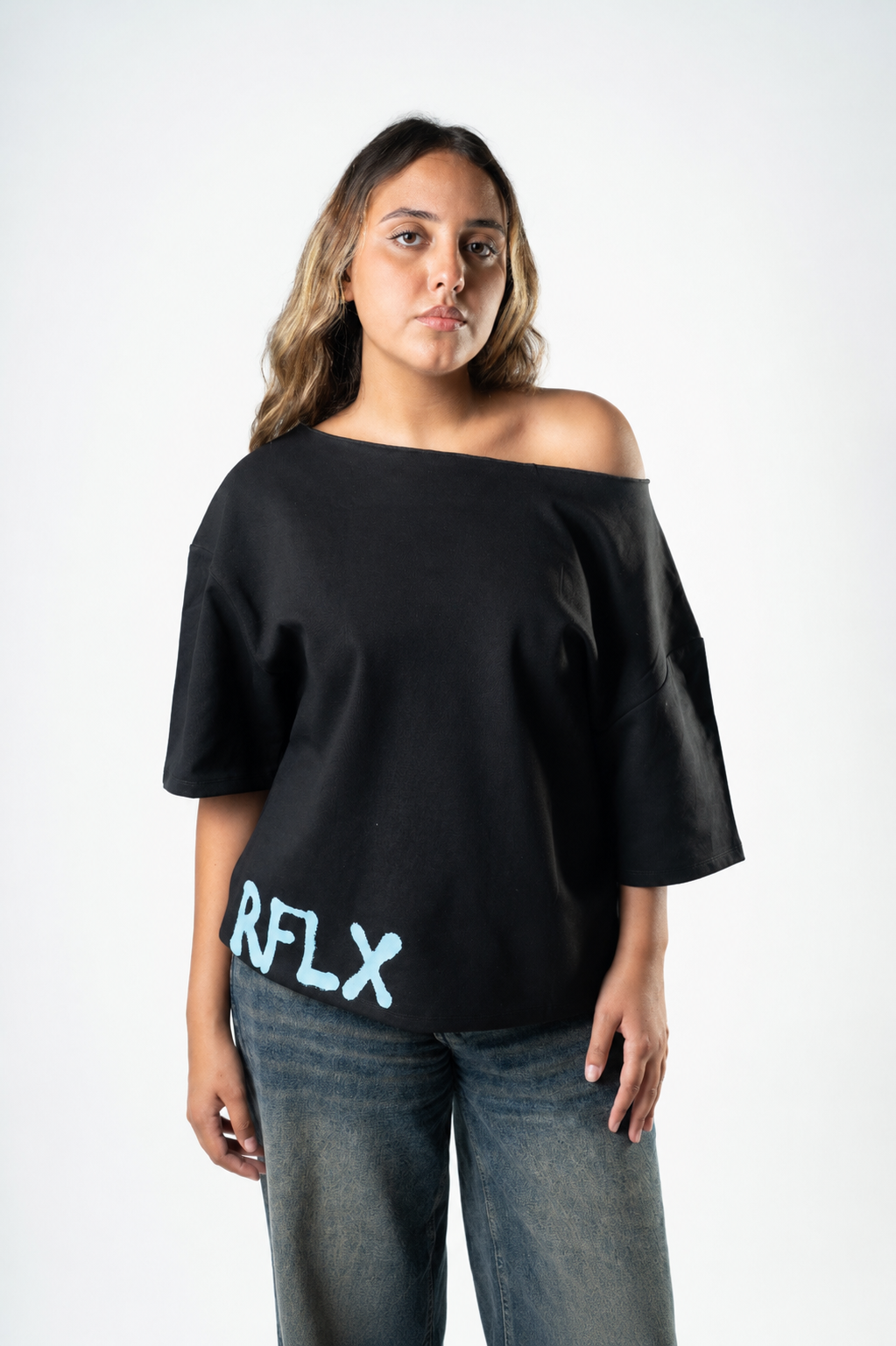 Off-Shoulder Relaxed Top Black- Last Day Edition